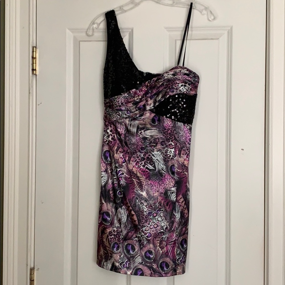 One Shoulder With Mix Animal Print